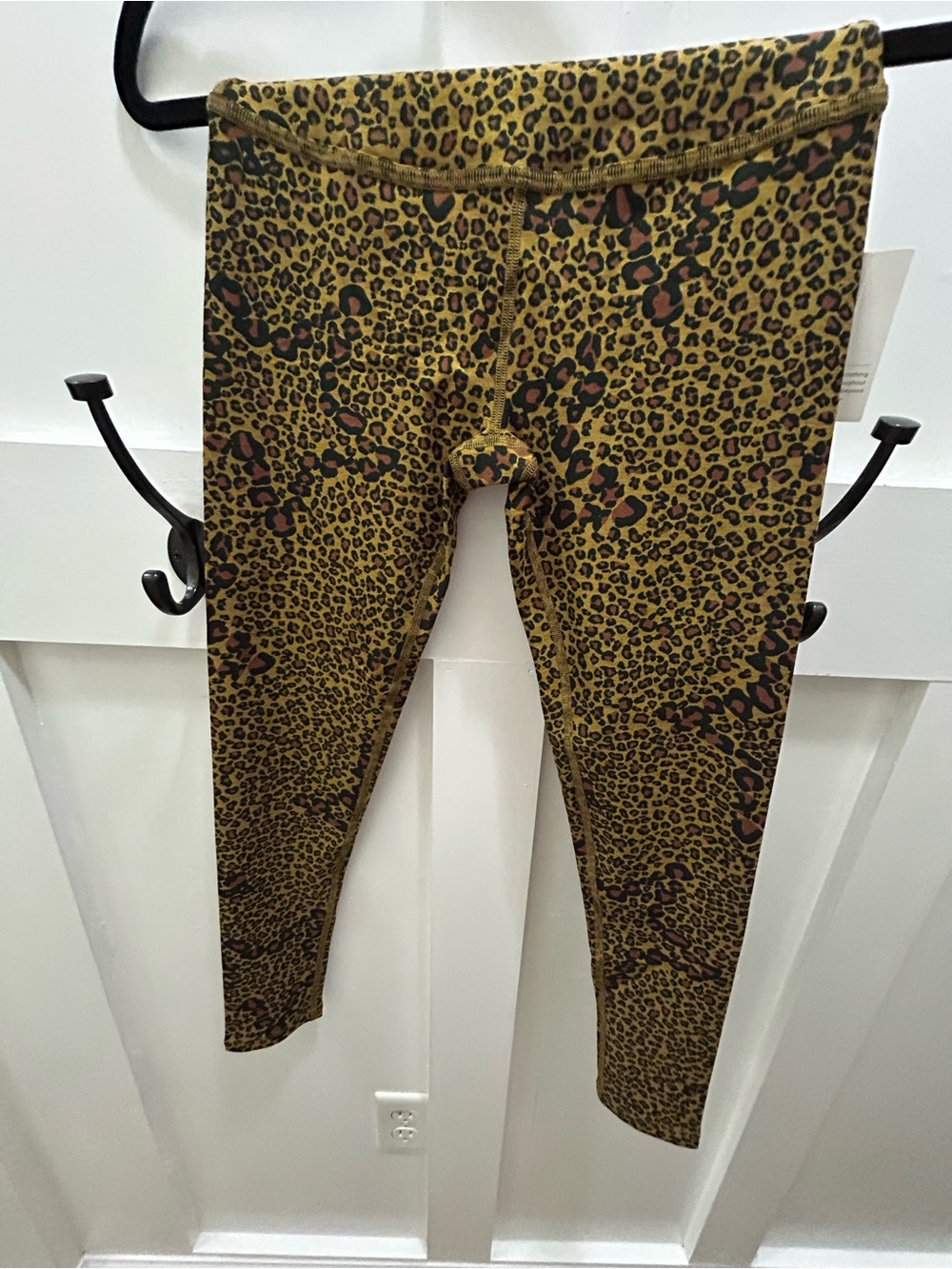 NWT Beyond Yoga Women’s Leopard Print Leggings - Brown XS